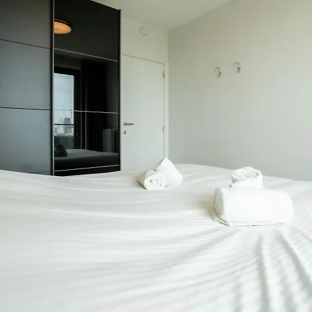 Lejlighed Zeestation With Parking By Interhome