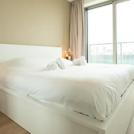 Lejlighed Zeestation With Parking By Interhome *