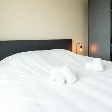 Apartamento Zeestation With Parking By Interhome Ostend