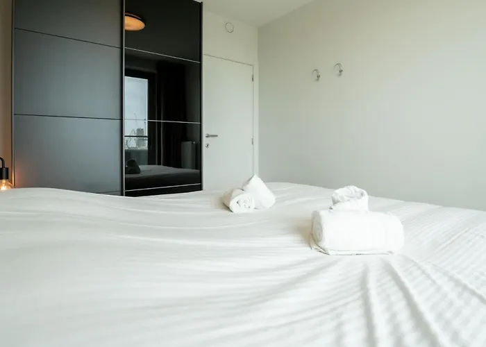 Apartment Zeestation With Parking By Interhome