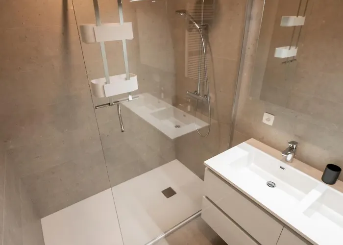 Zeestation With Parking By Interhome Apartamento