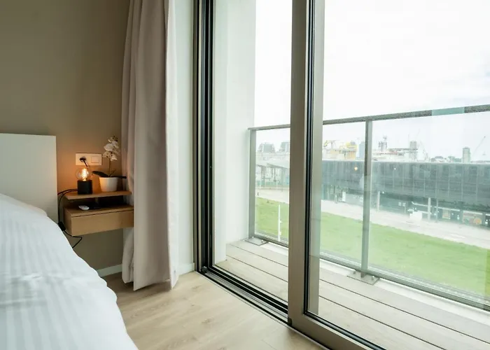 Zeestation With Parking By Interhome Apartamento